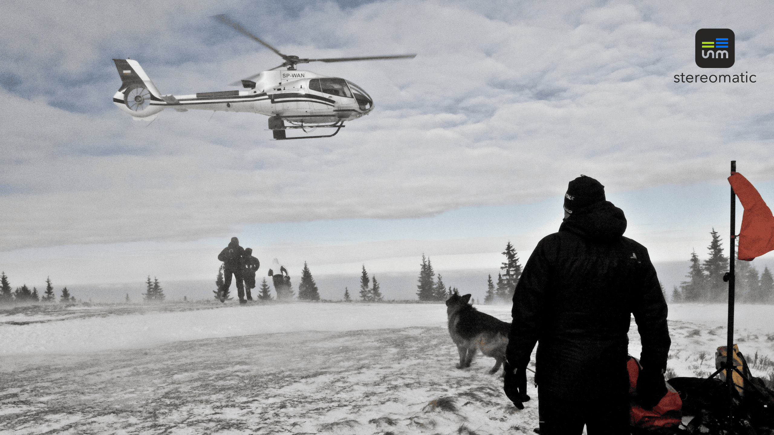 Zimowy event firmowy w górach z przylotem helikopterem – wyjątkowe doświadczenie team buildingu w scenerii Beskidów